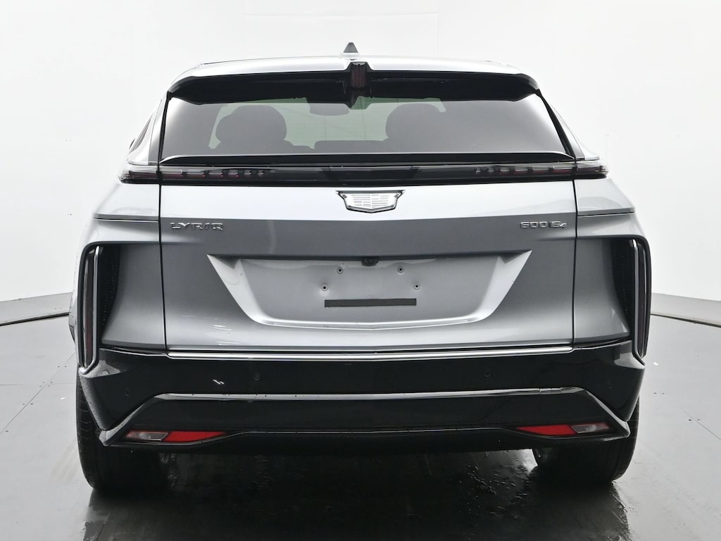 New 2026 CADILLAC LYRIQ Luxury SUV