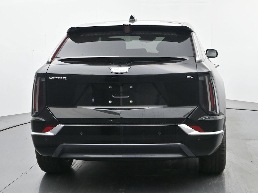 New 2027 CADILLAC OPTIQ Luxury SUV