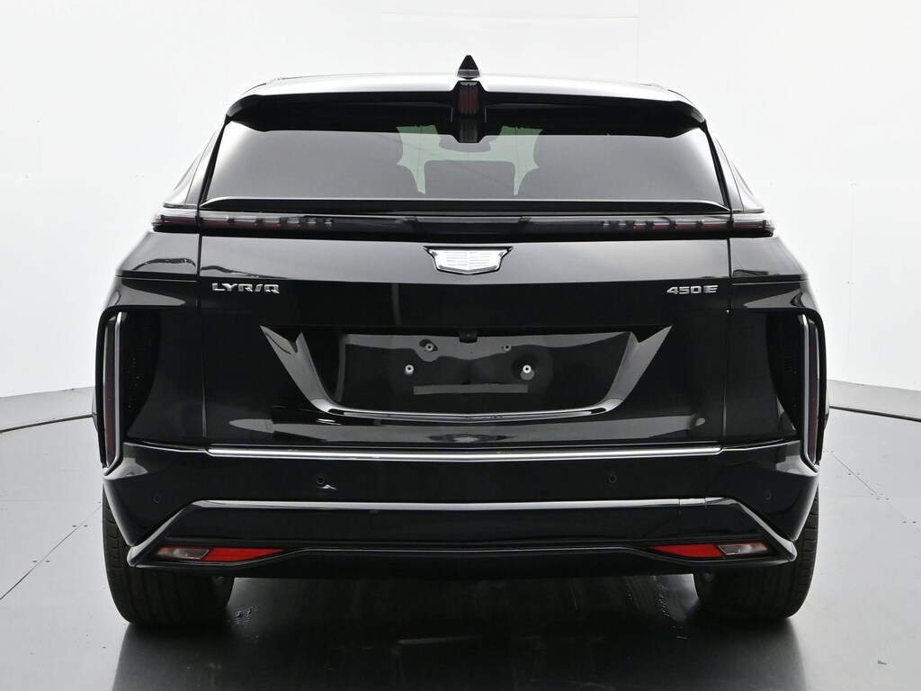 New 2026 CADILLAC LYRIQ Luxury SUV