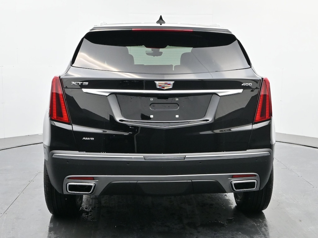 New 2026 CADILLAC XT5 Premium Luxury SUV