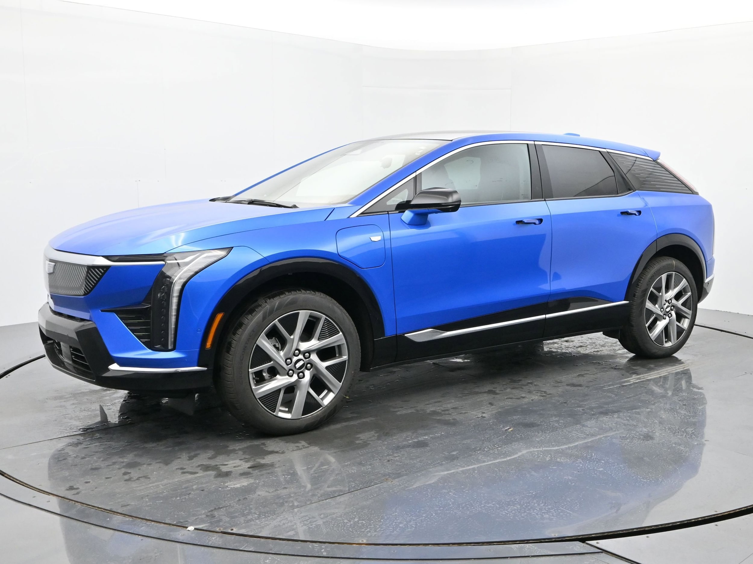 2026 Cadillac OPTIQ Premium Luxury's photo