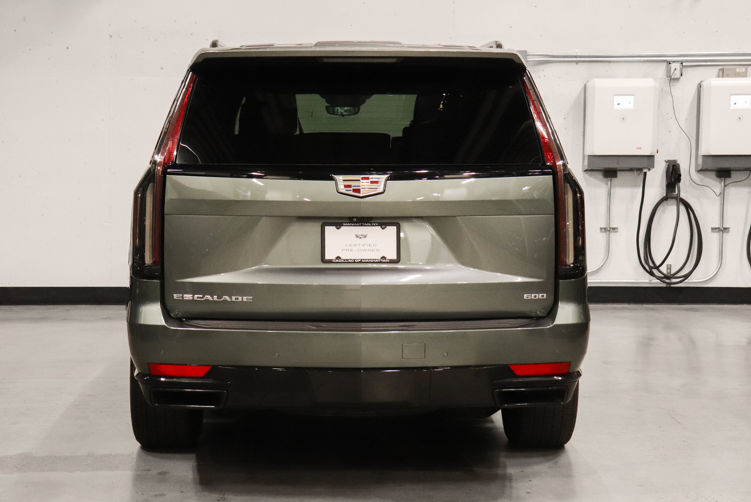 2023 Cadillac Escalade ESV 4