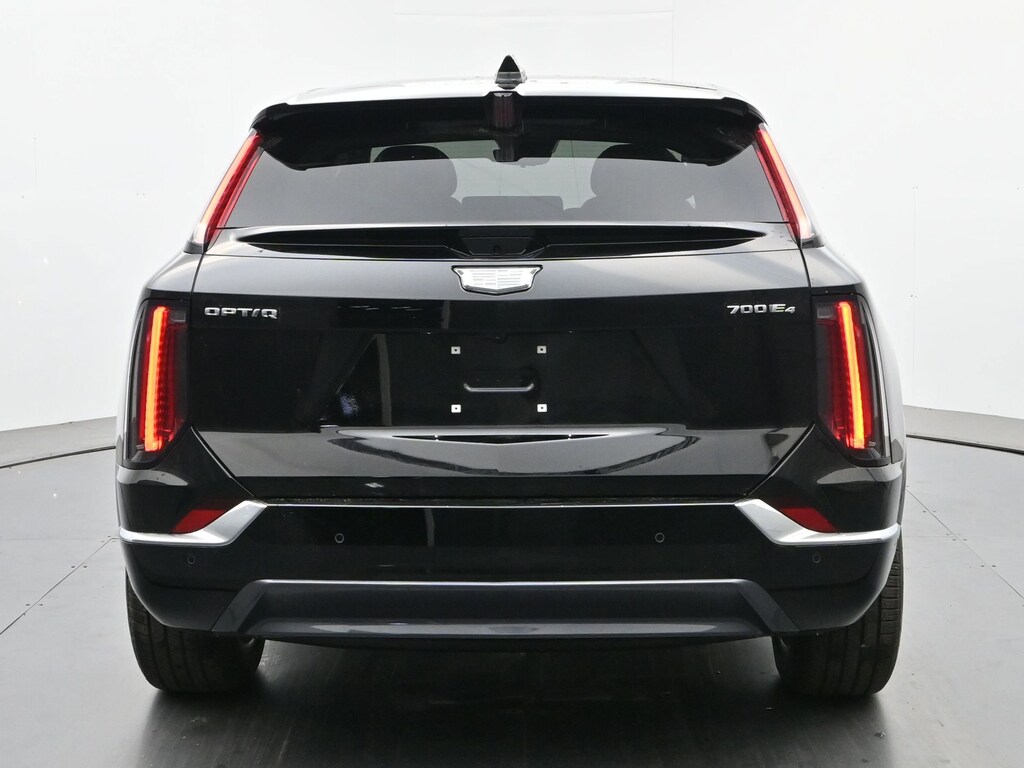 New 2026 CADILLAC OPTIQ Premium Luxury SUV