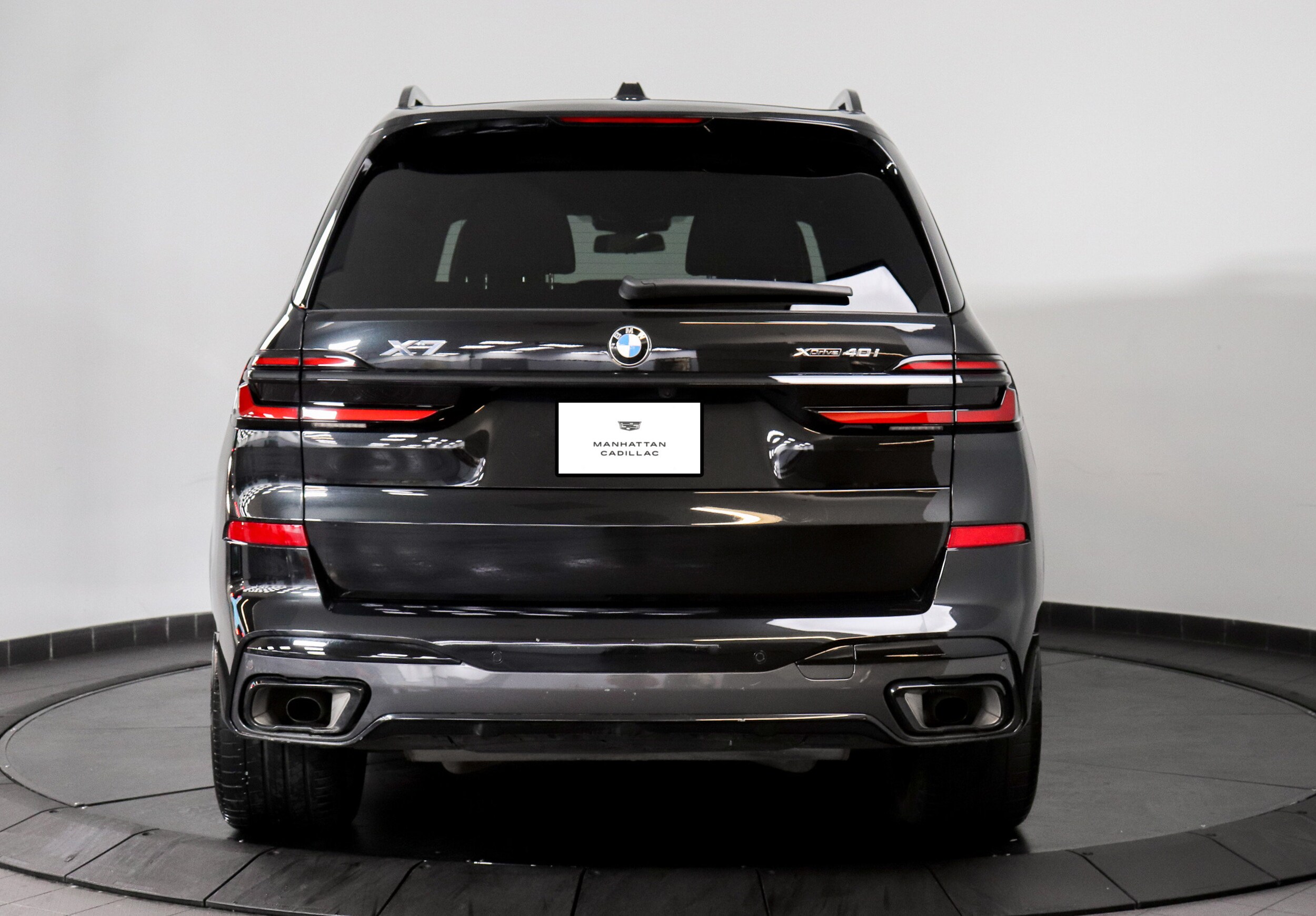 2024 BMW X7 5