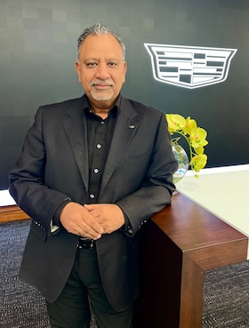 Staff member Arvind Singhal from ID_4c614f12ee29