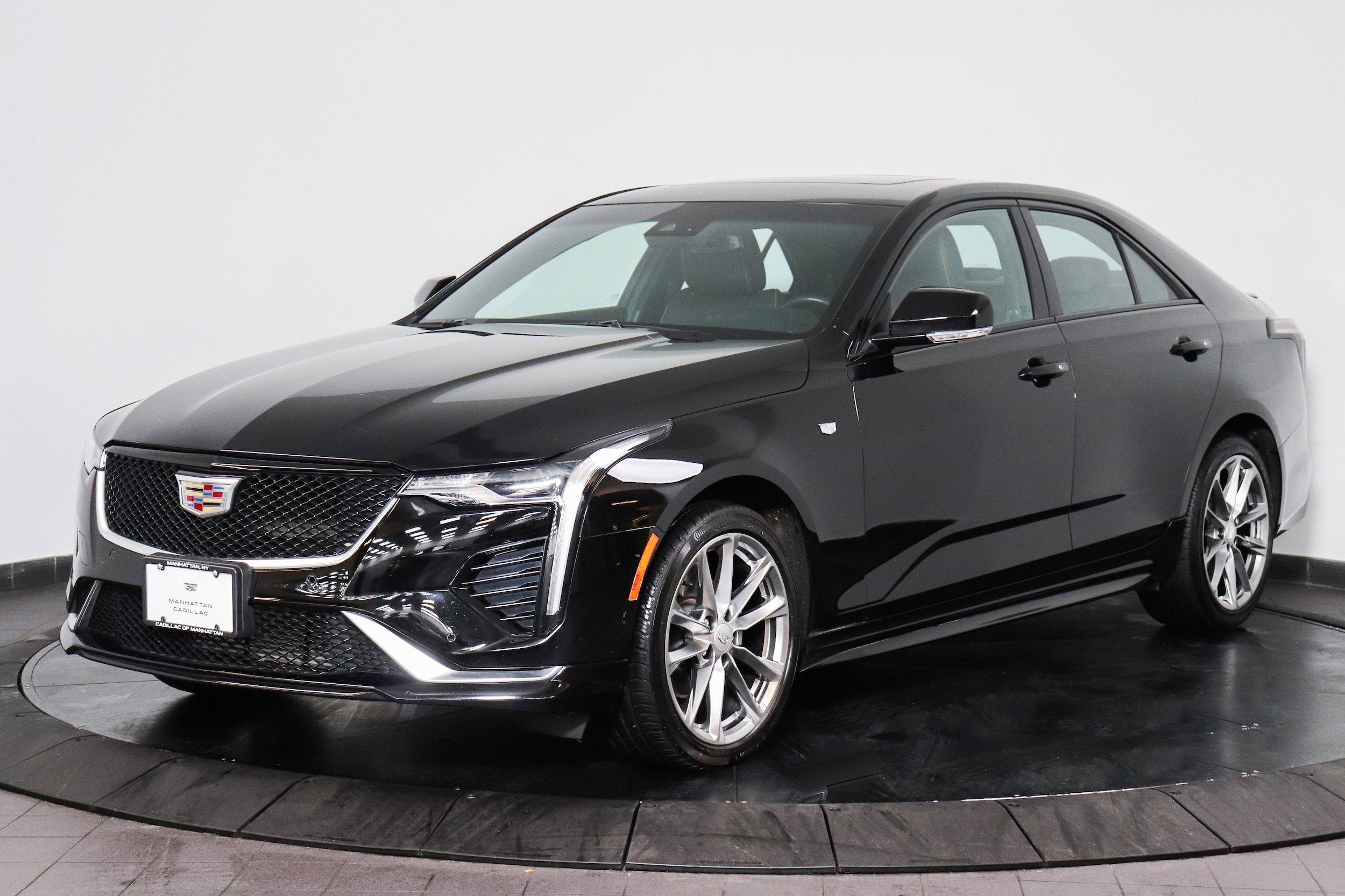 2022 Cadillac CT4 Sport