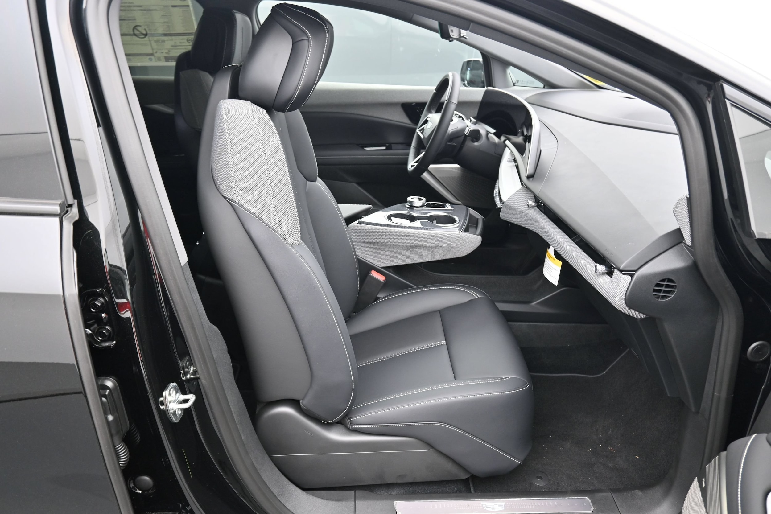 2026 Cadillac OPTIQ Sport - Photo 13