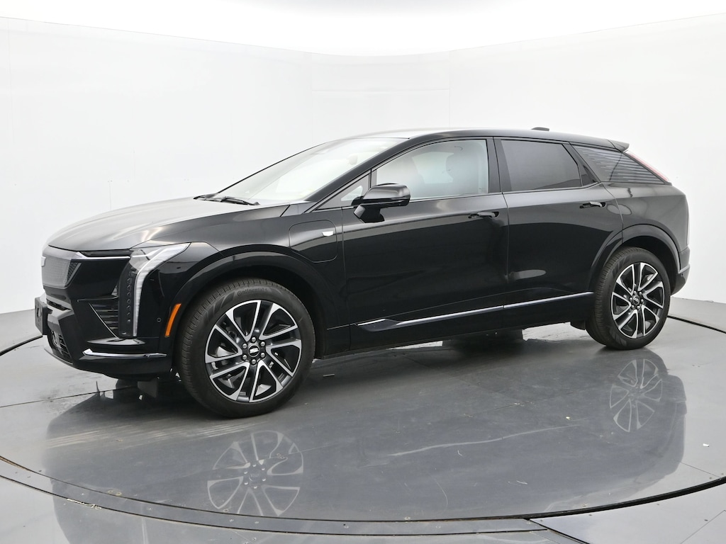 New 2026 CADILLAC OPTIQ Sport SUV