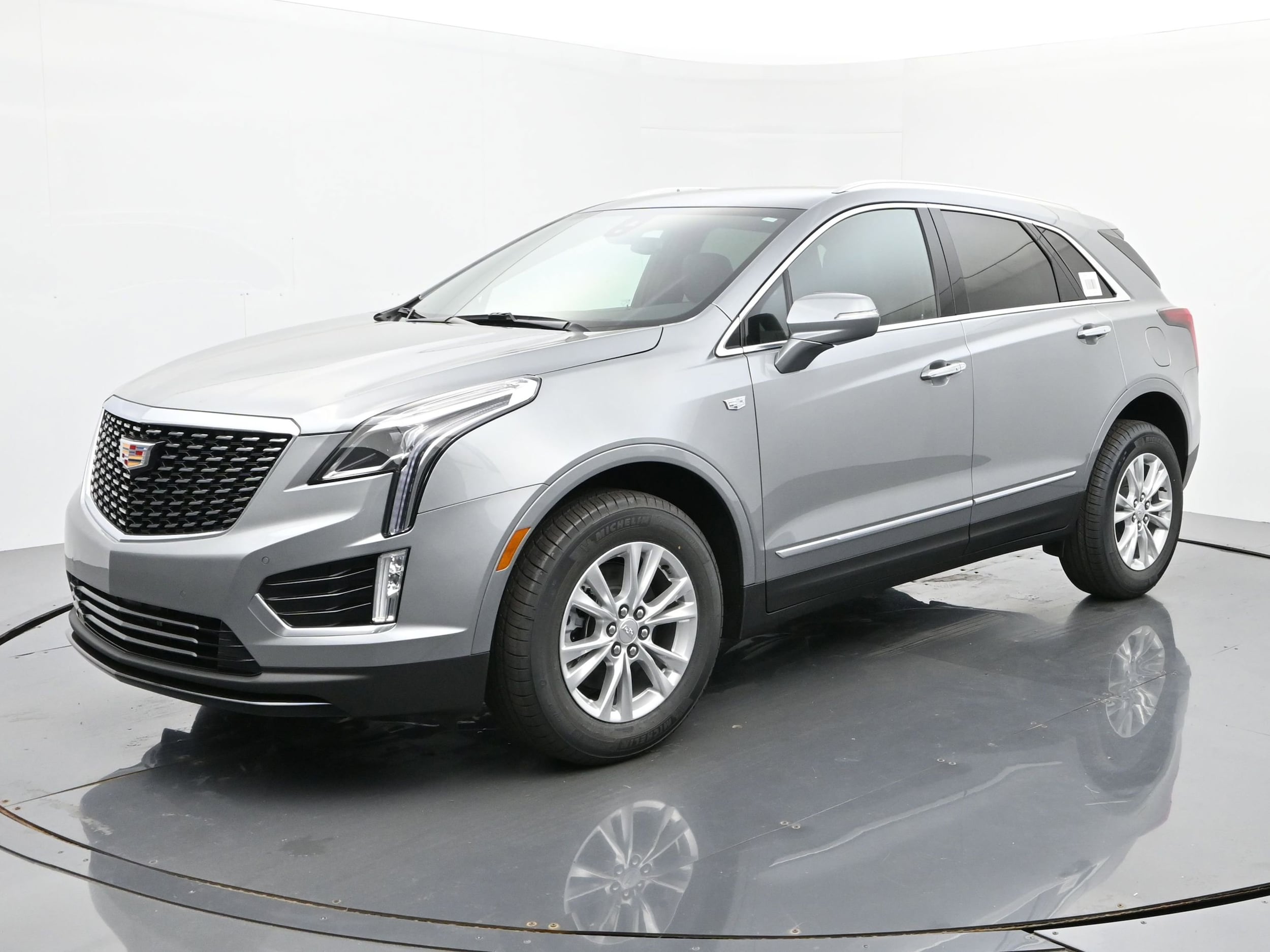 2025 Cadillac XT5 AWD Luxury's photo