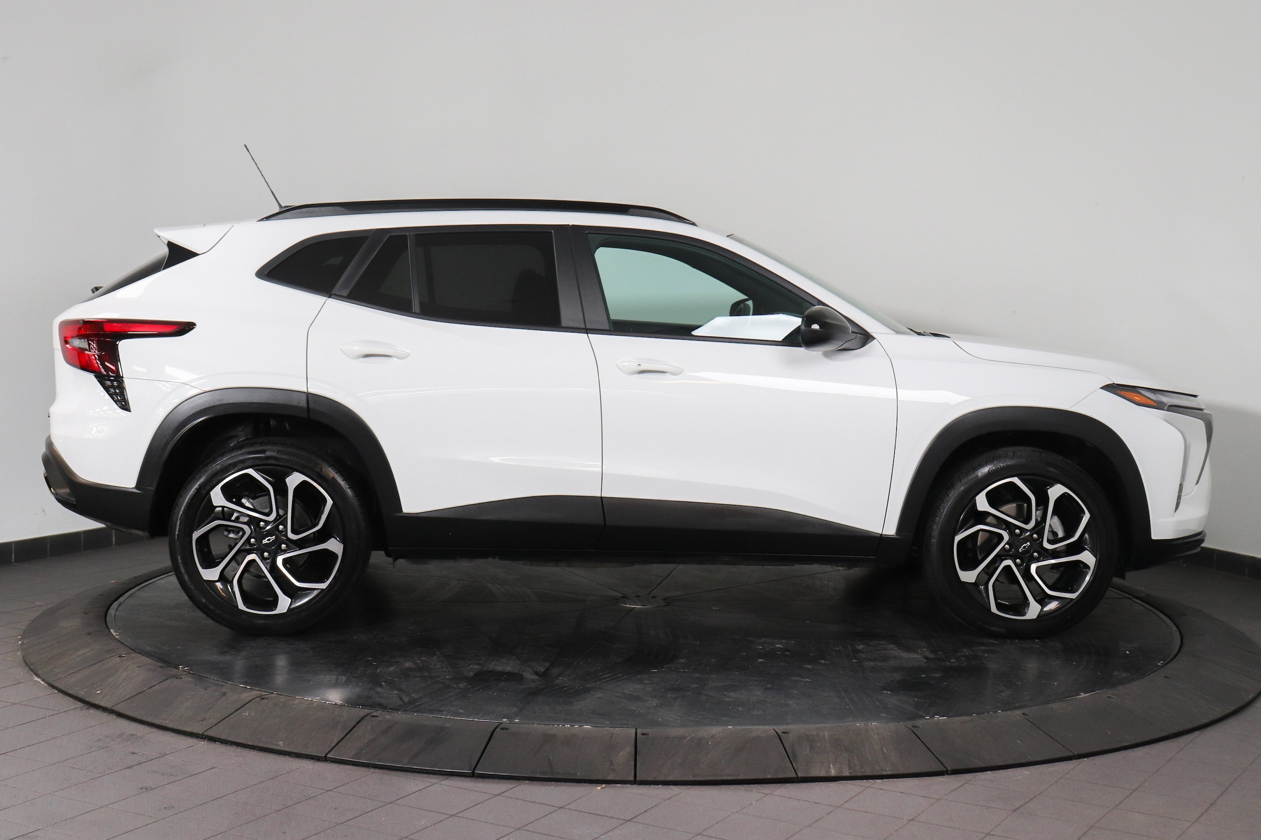 2024 Chevrolet Trax 6