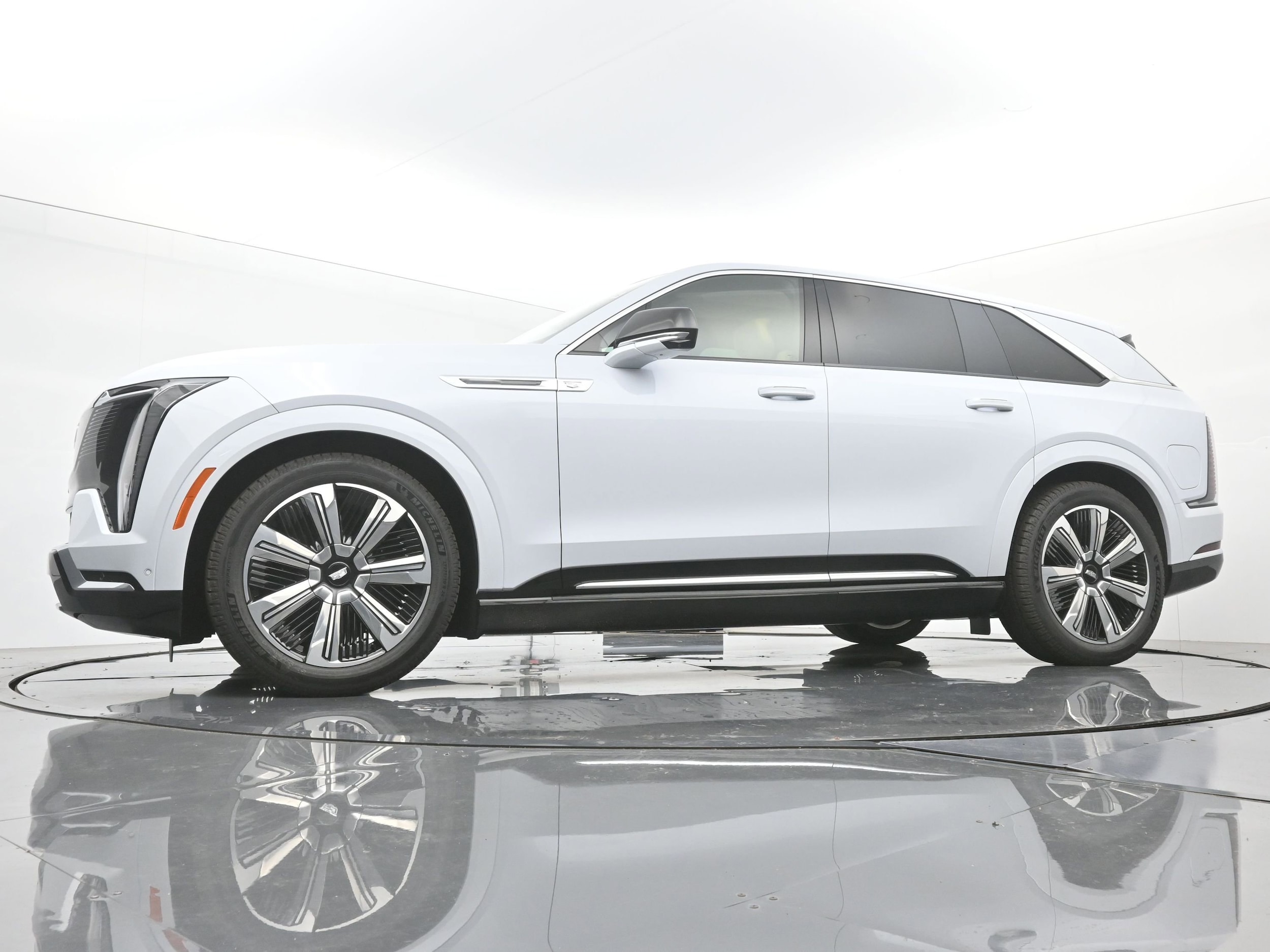 2026 Cadillac Escalade IQ Premium Luxury - Photo 16