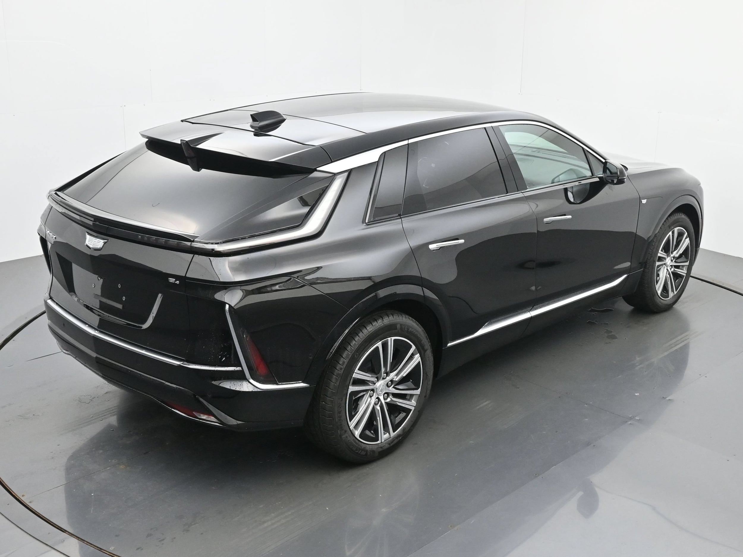 2027 Cadillac LYRIQ Luxury - Photo 27