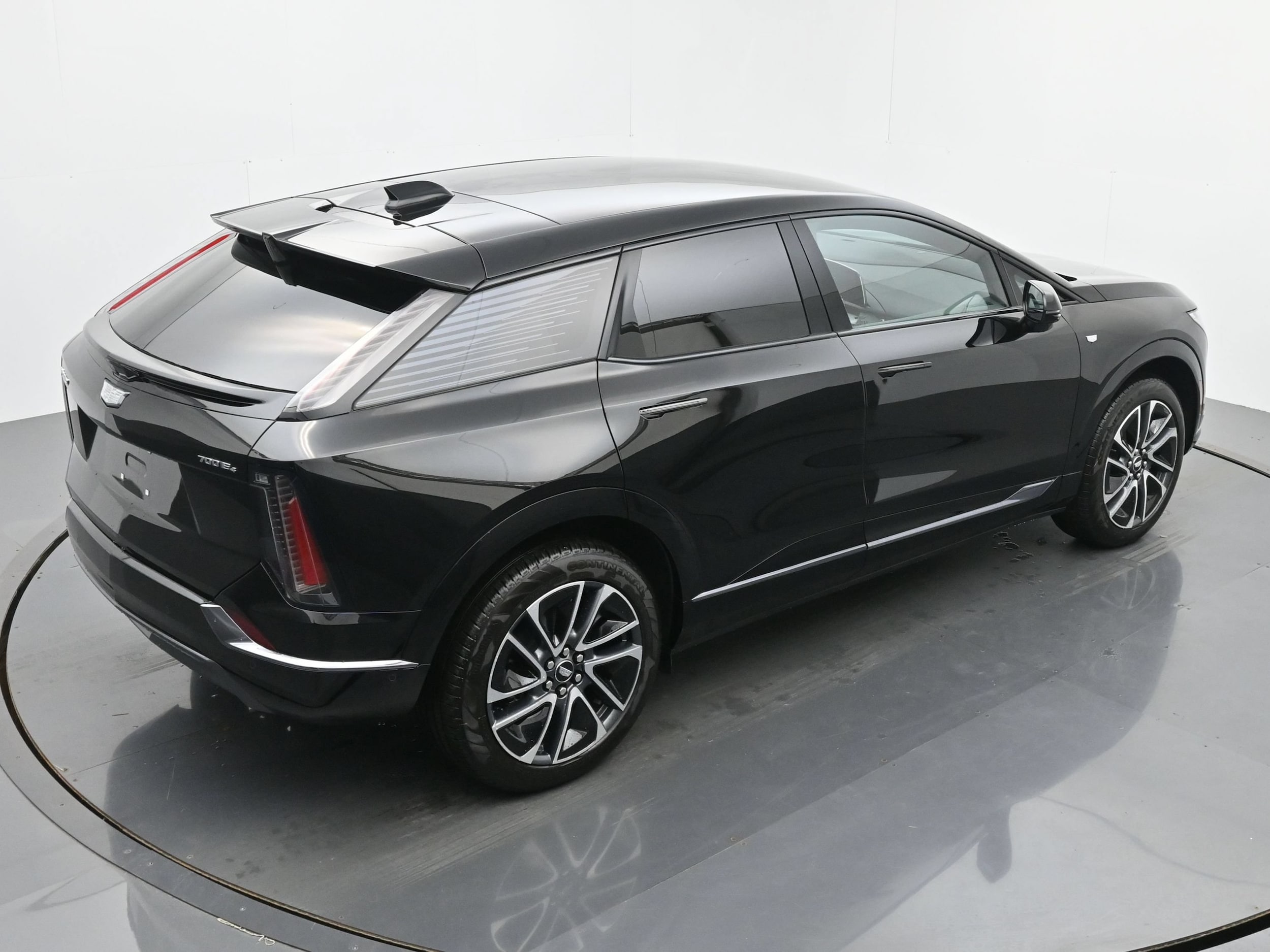 2026 Cadillac OPTIQ Sport - Photo 27