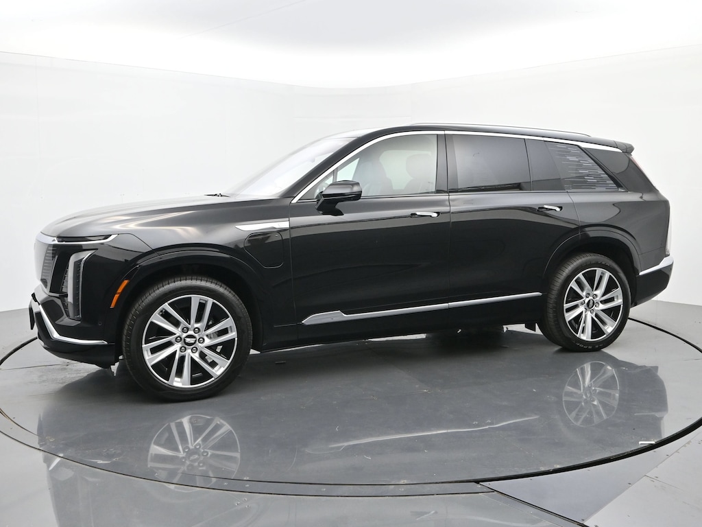 New 2026 CADILLAC VISTIQ Luxury SUV