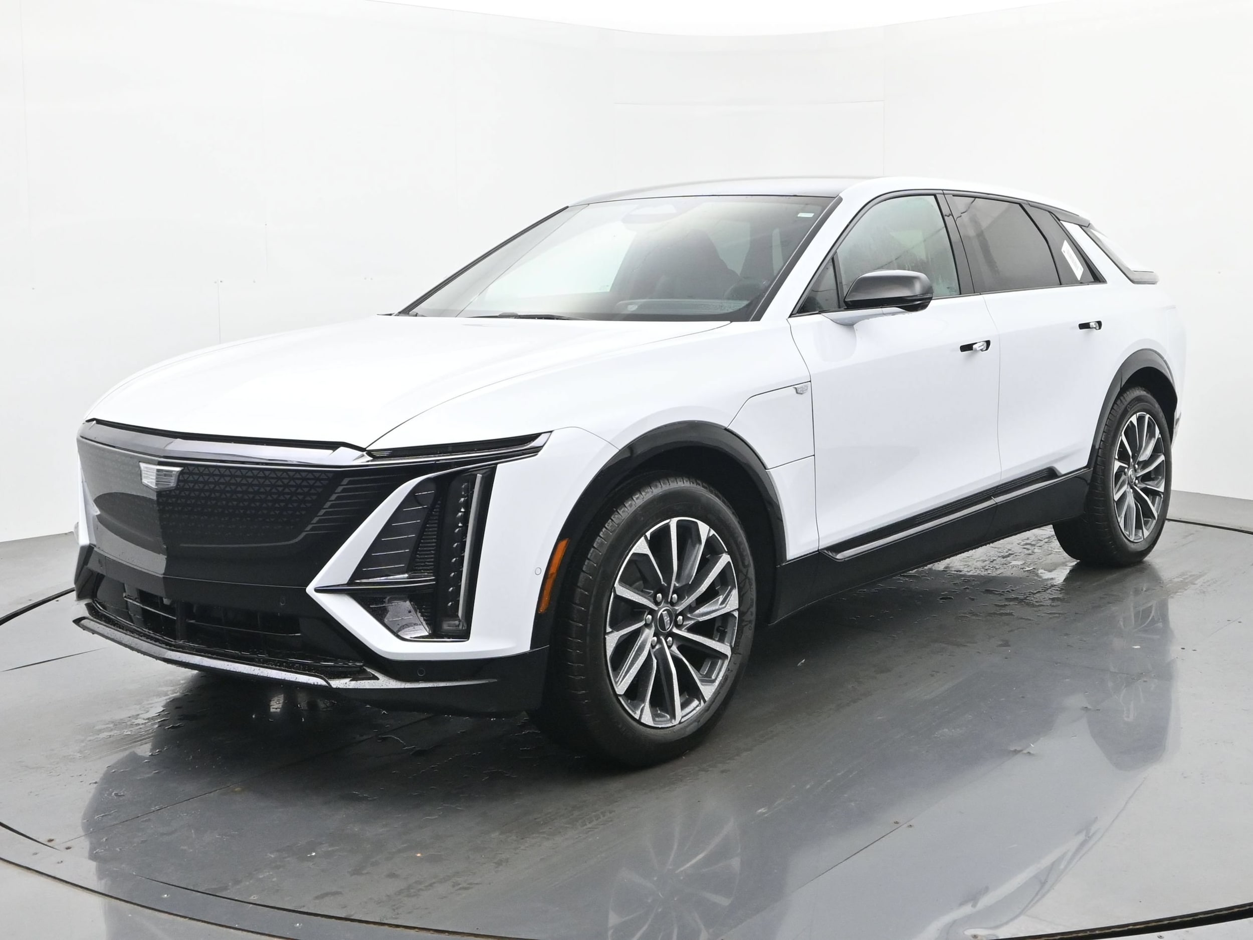 2027 Cadillac LYRIQ
