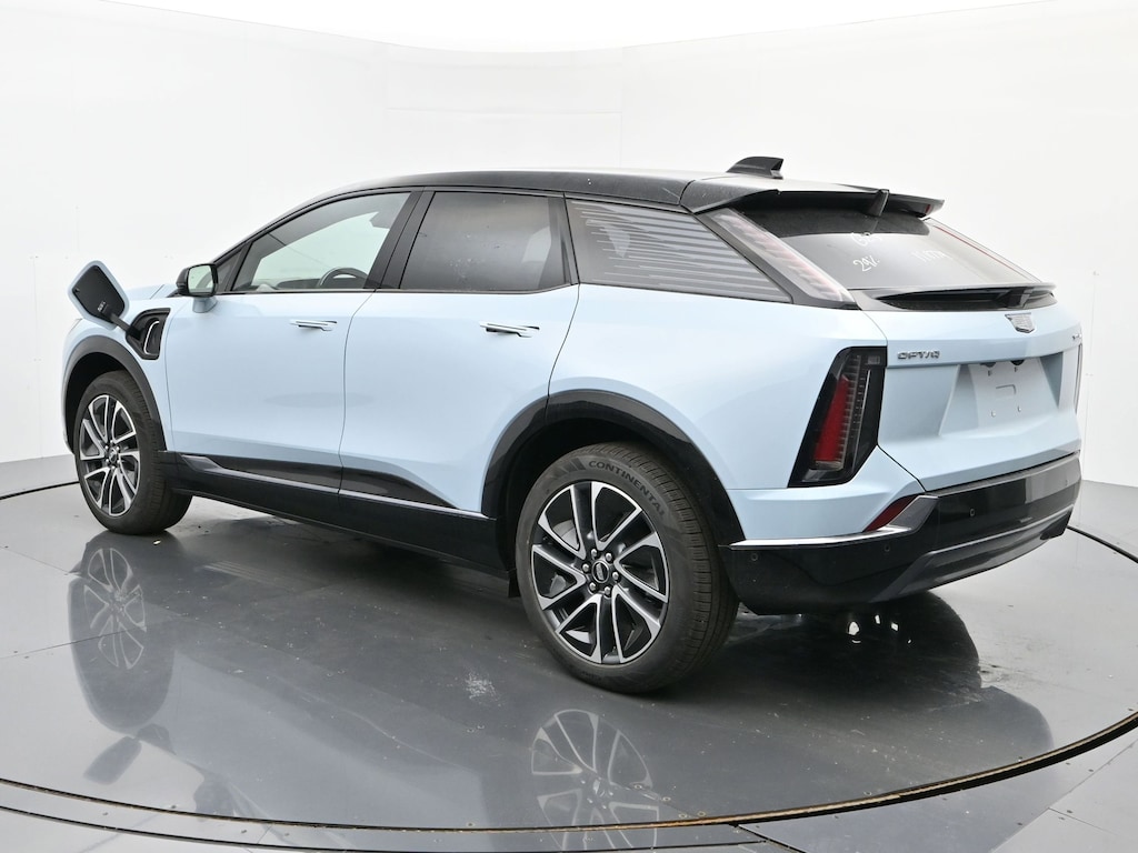 New 2026 CADILLAC OPTIQ Sport SUV