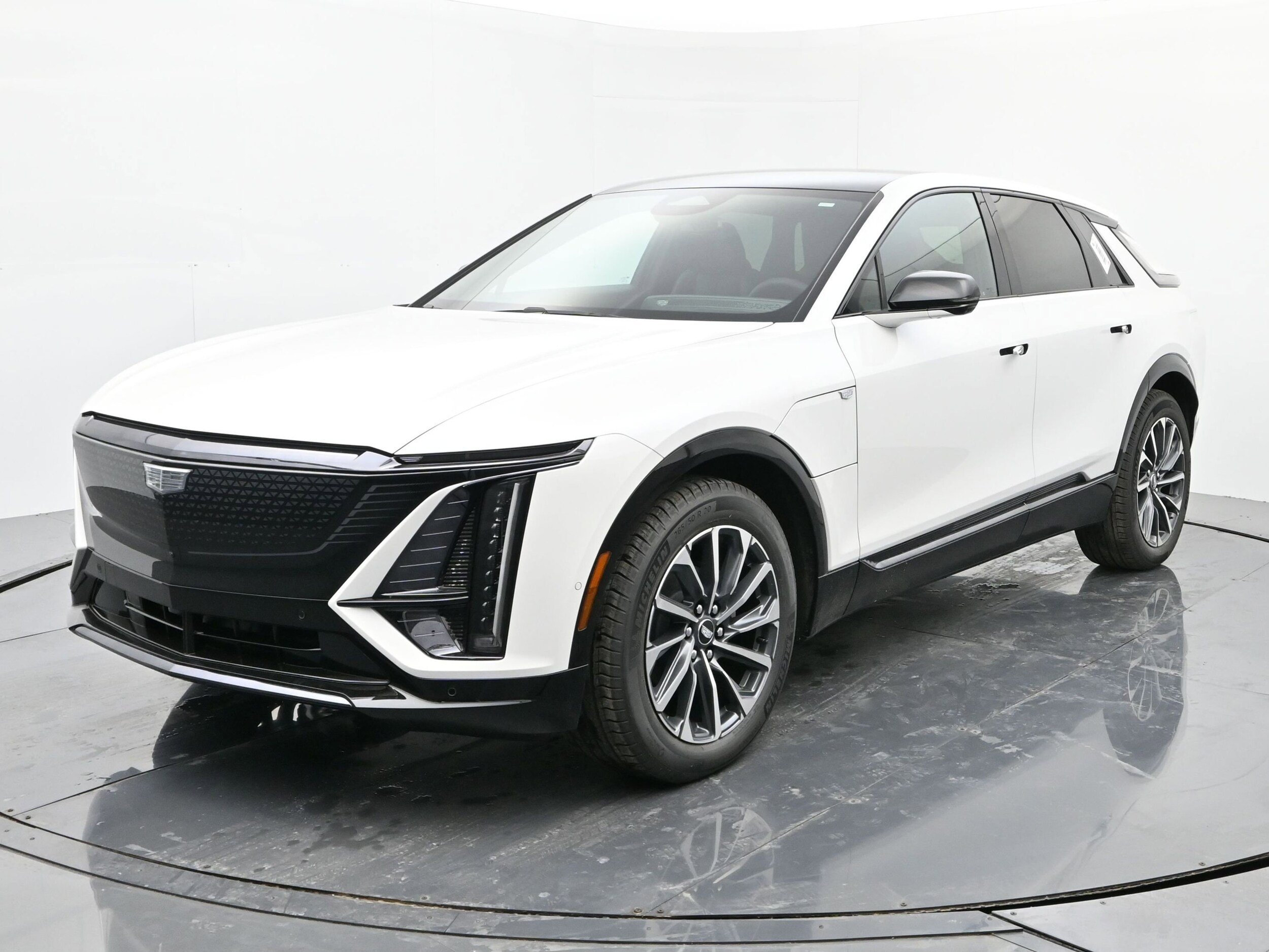 2025 Cadillac LYRIQ Sport 1's photo