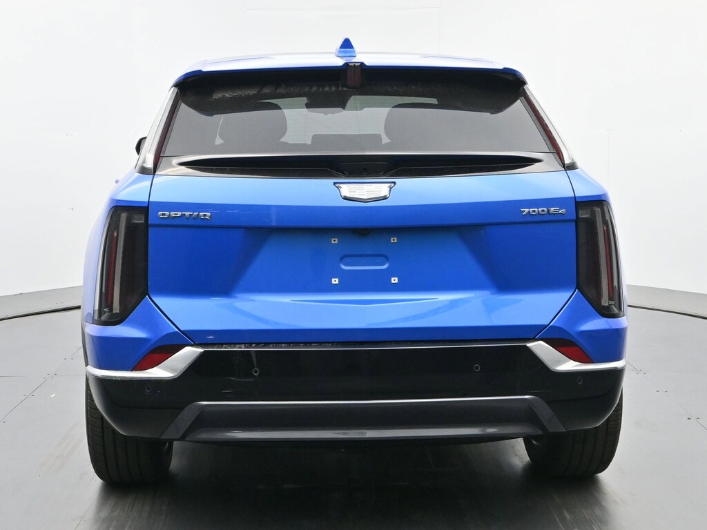 New 2026 CADILLAC OPTIQ Luxury SUV