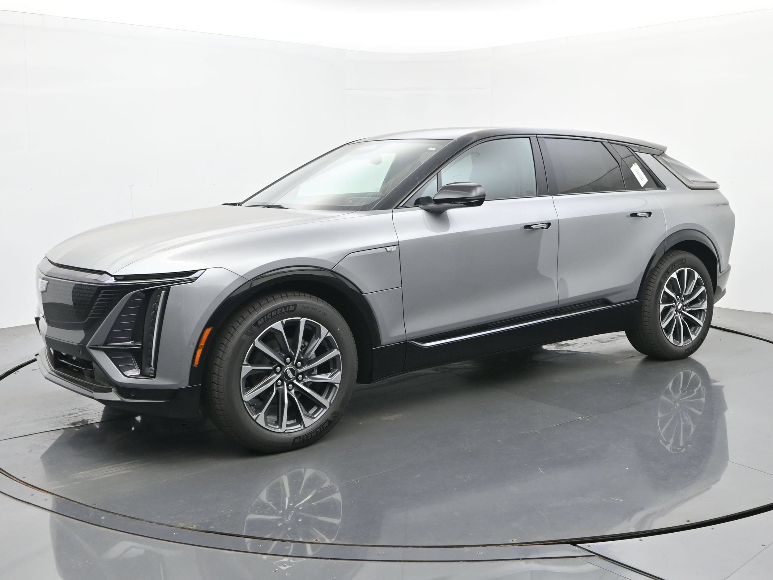 2027 Cadillac LYRIQ