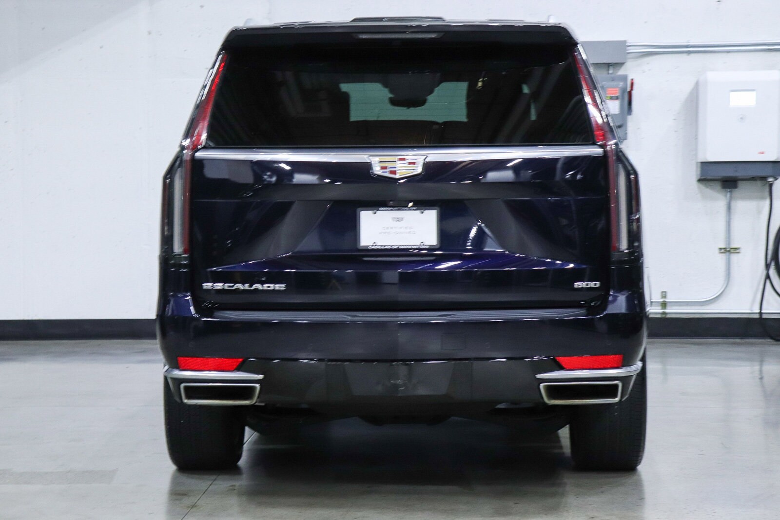 2022 Cadillac Escalade ESV Premium Luxury Platinum photo 4