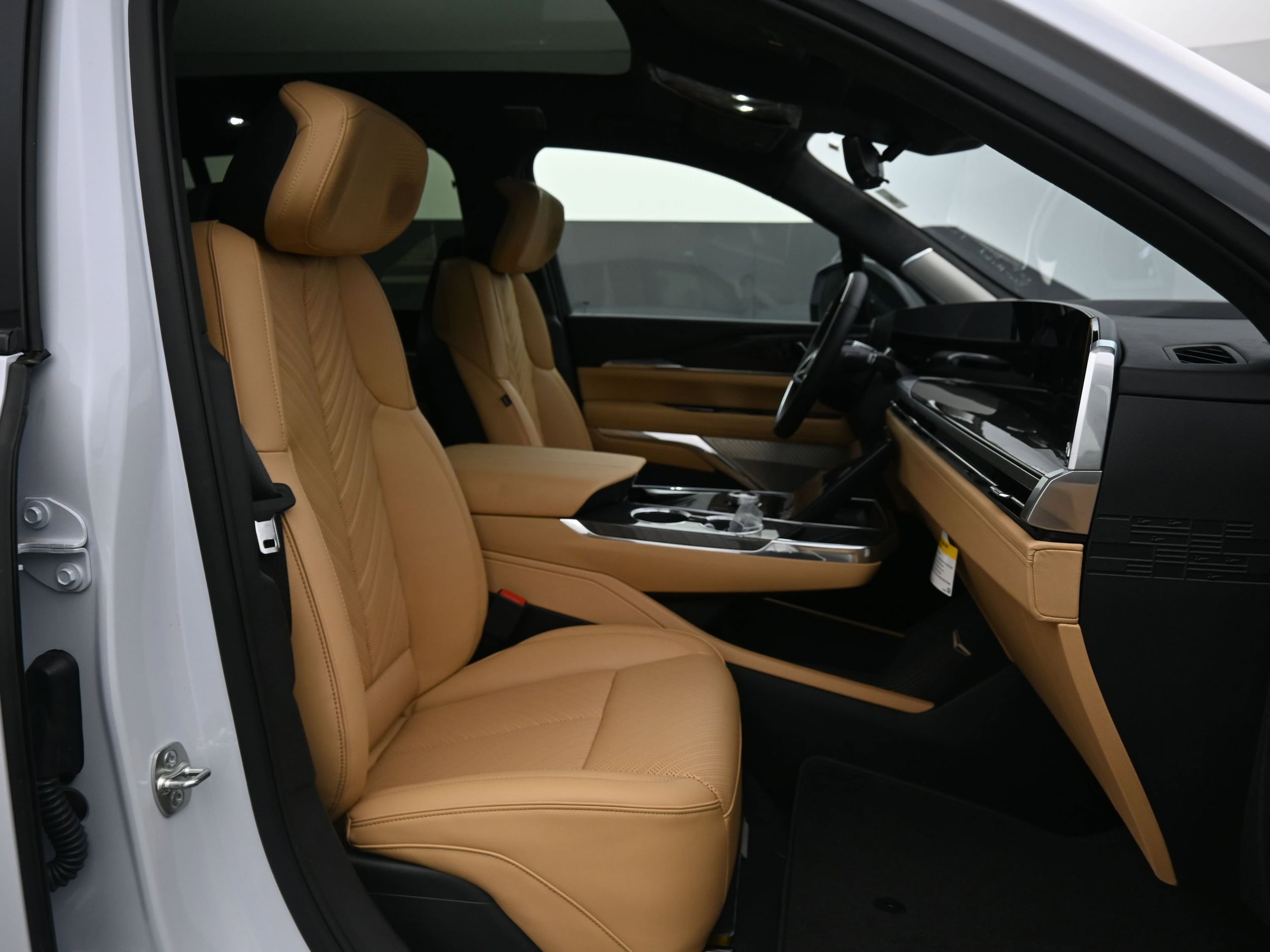 2026 Cadillac Escalade IQ Premium Luxury - Photo 13