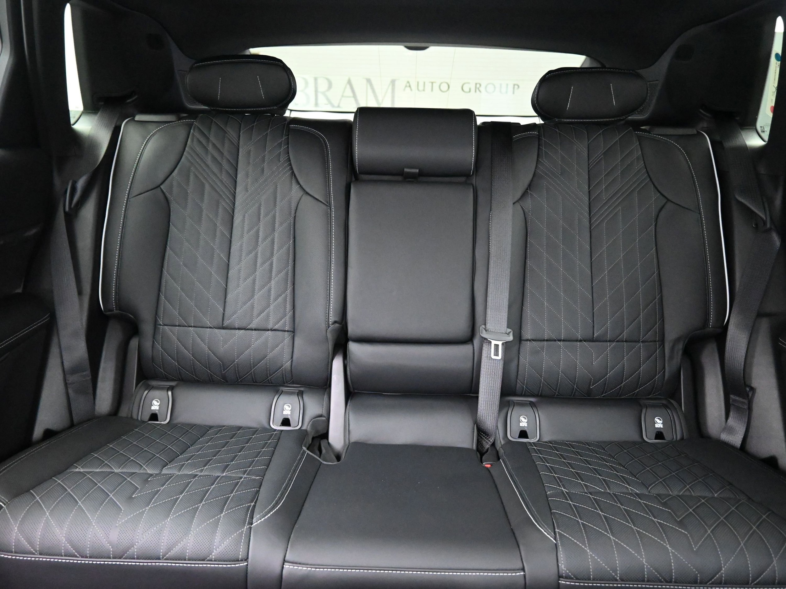 2026 Cadillac LYRIQ V Premium - Photo 14