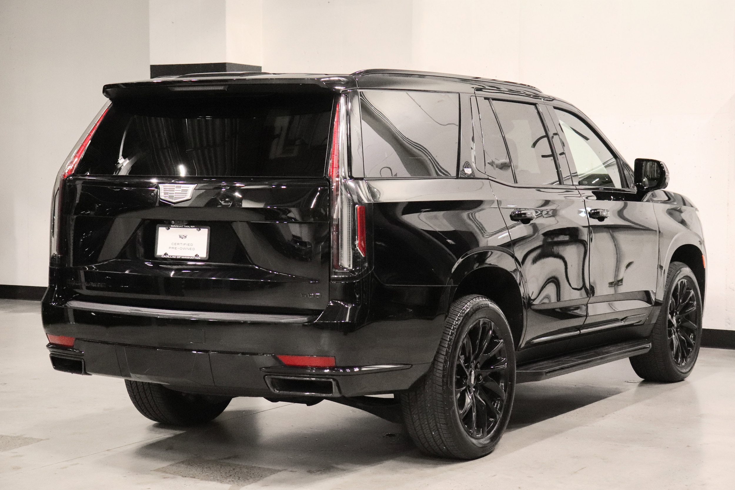 2024 Cadillac Escalade 5