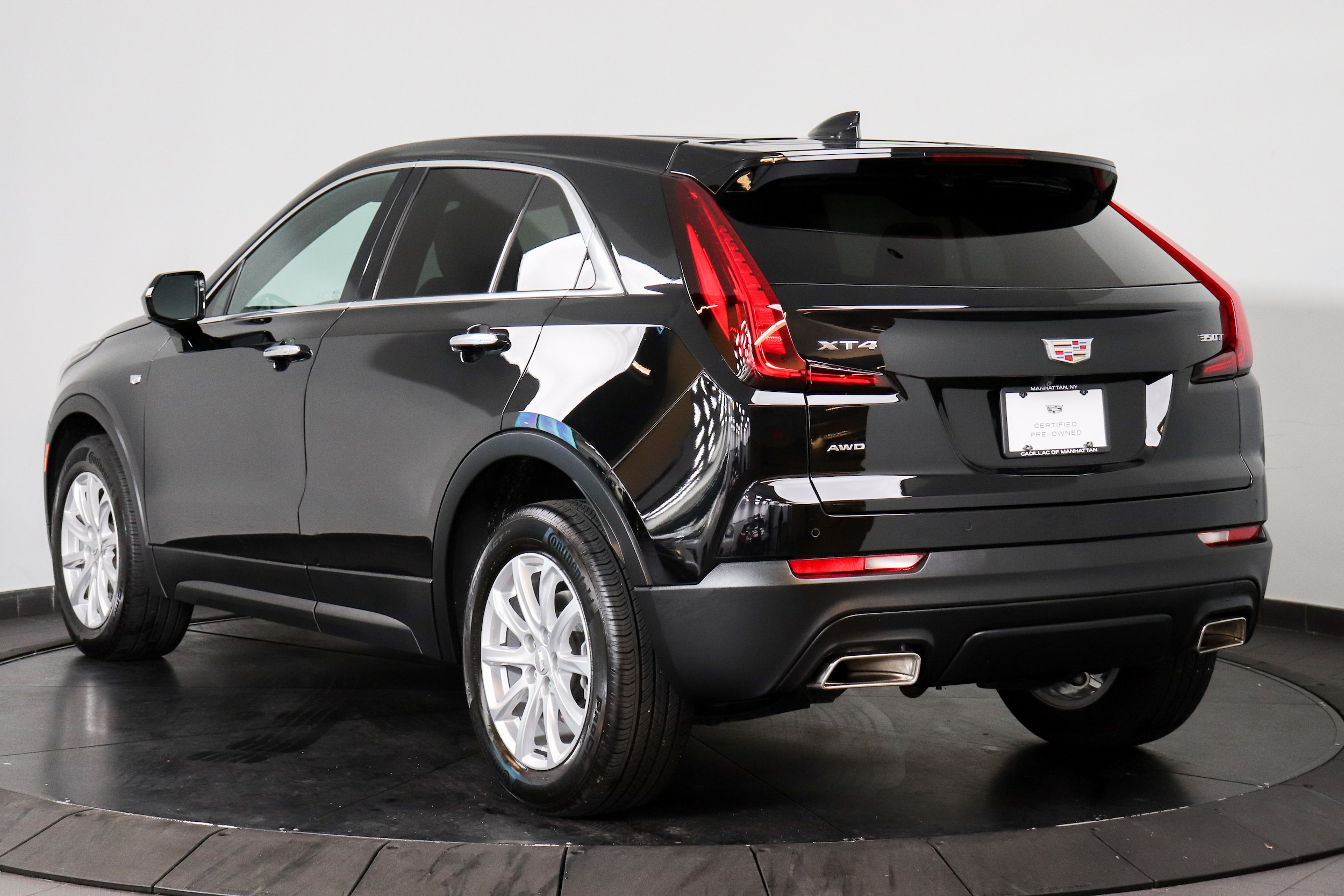 2023 Cadillac XT4 3