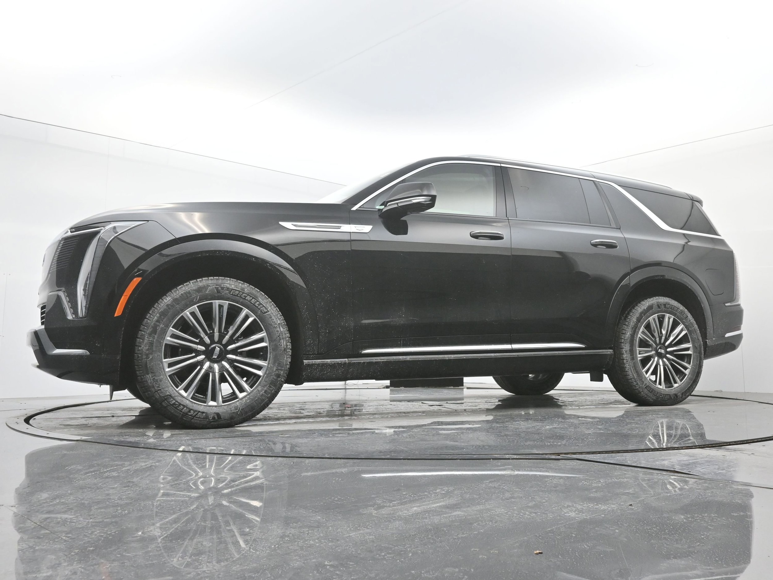 2026 Cadillac Escalade IQL Luxury - Photo 16