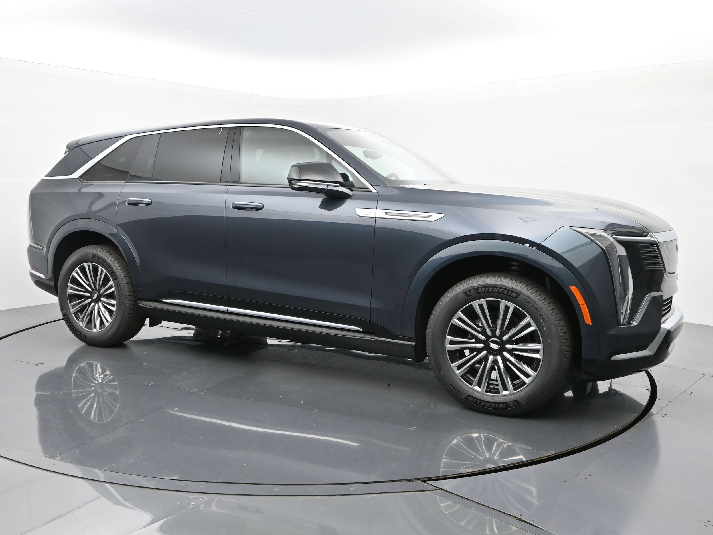 2026 Cadillac Escalade IQ Luxury - Photo 7