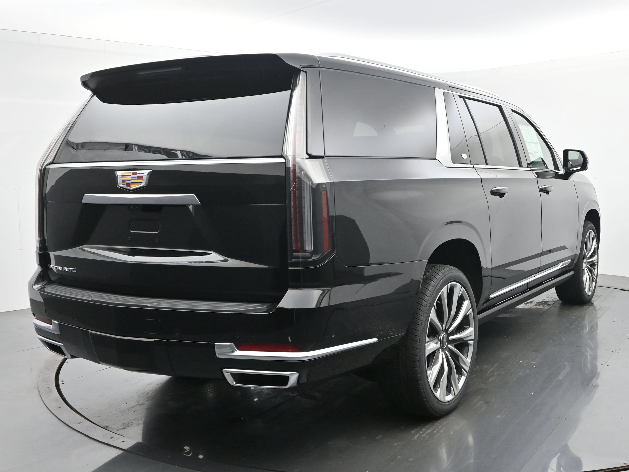 2027 Cadillac Escalade ESV Luxury - Photo 5