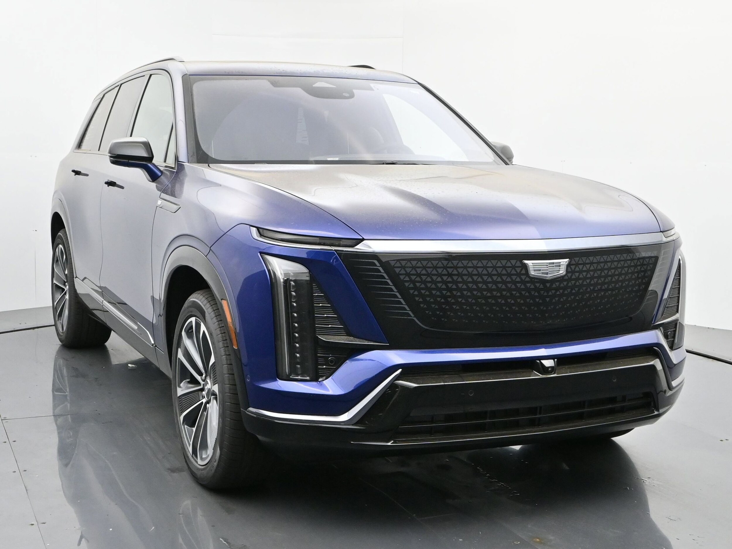 2026 Cadillac VISTIQ Sport - Photo 8