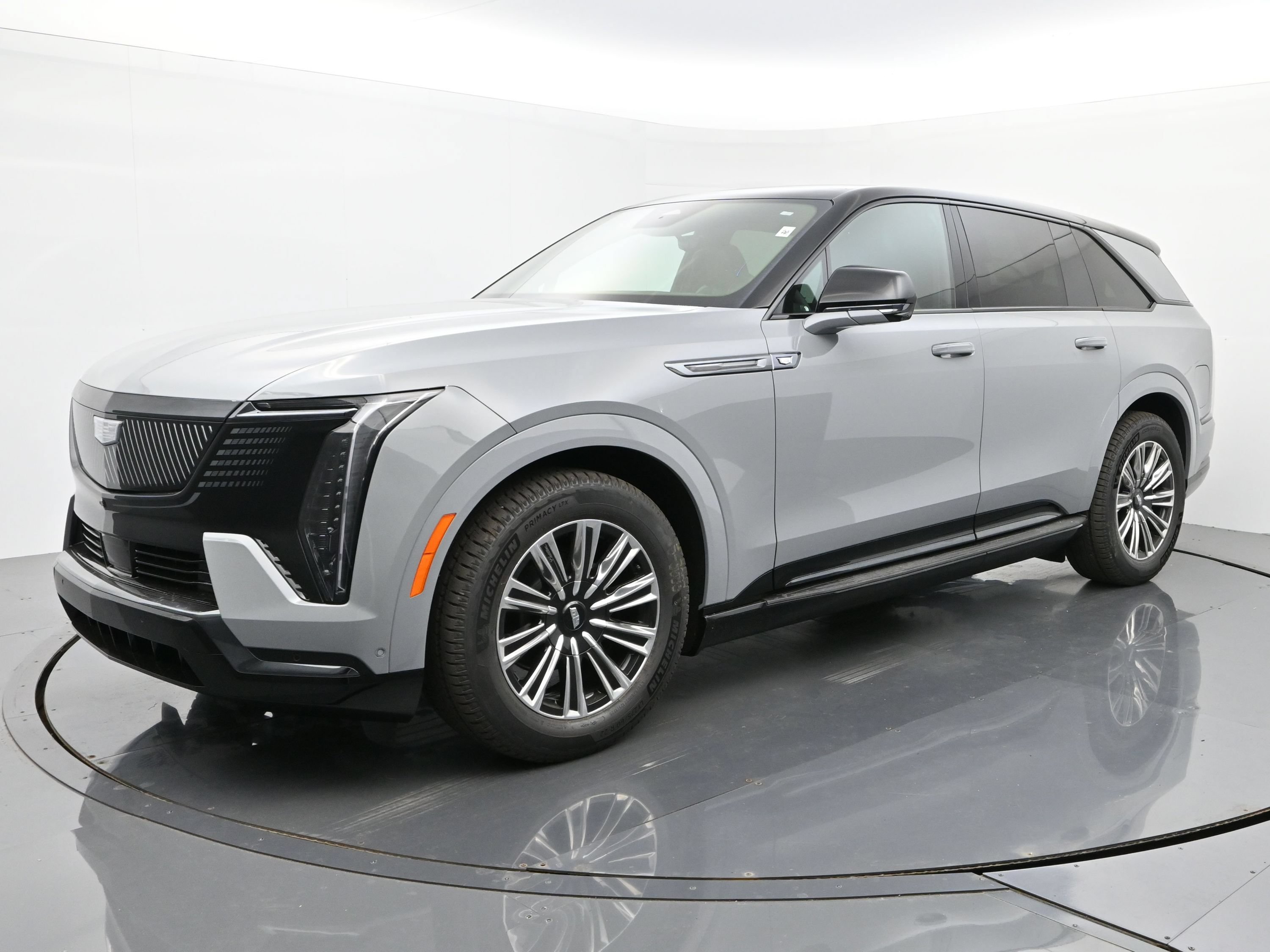  CADILLAC ESCALADE IQ