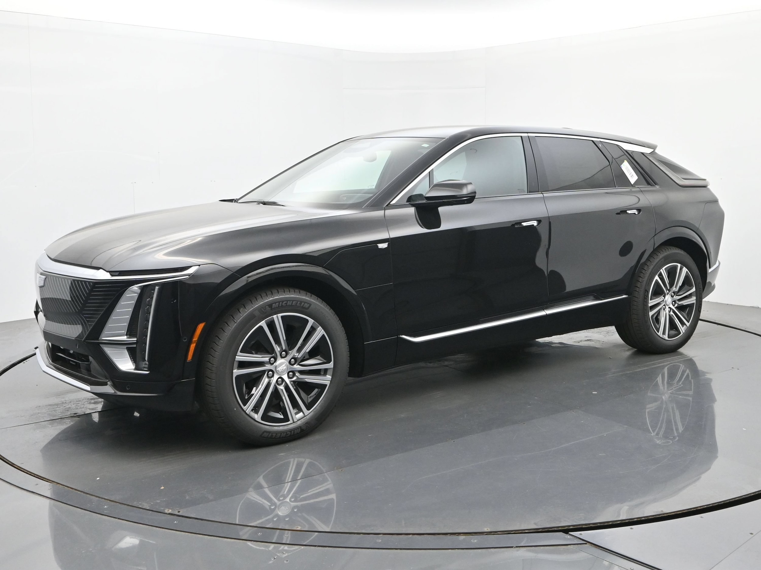 2027 Cadillac LYRIQ