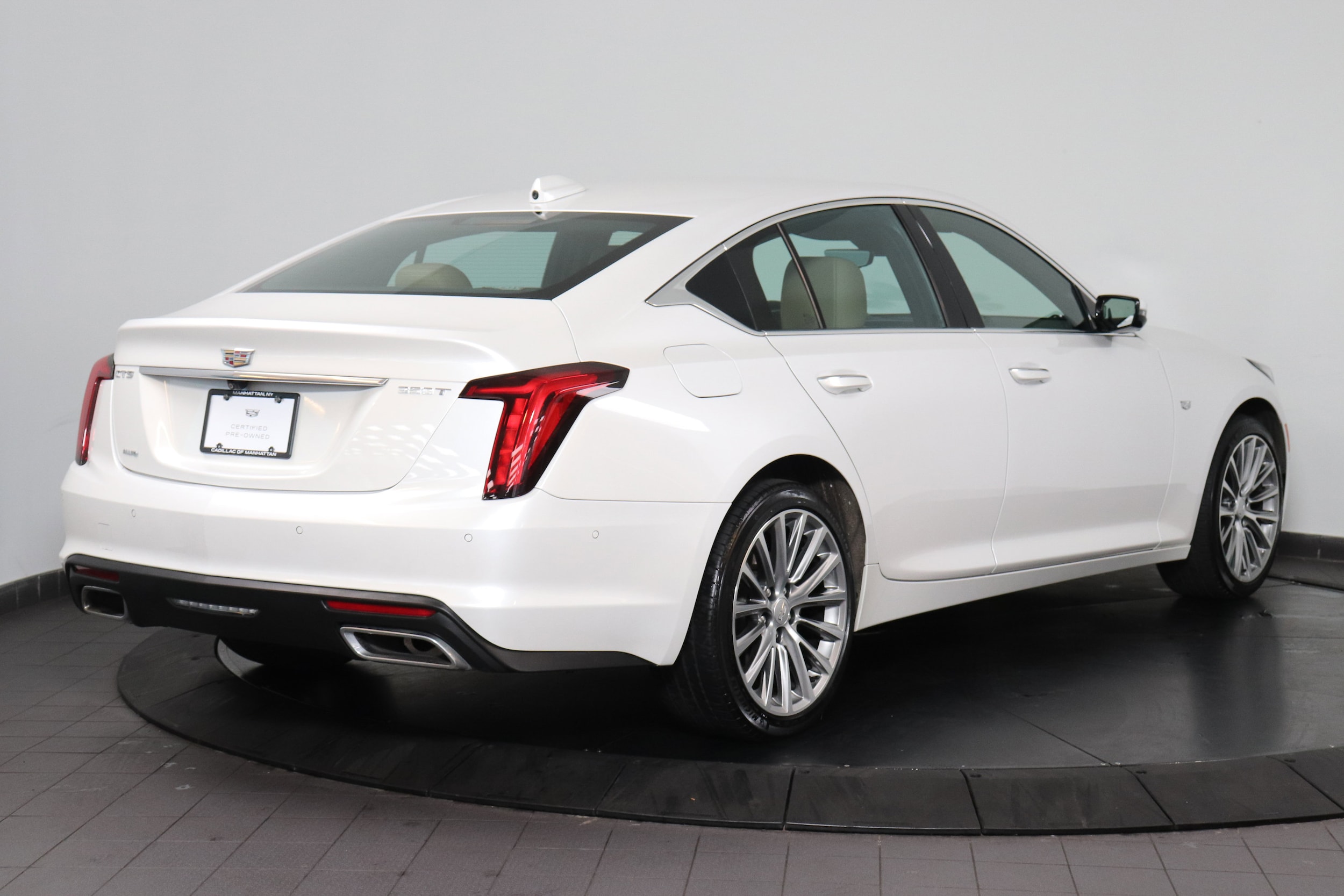 2023 Cadillac CT5 4