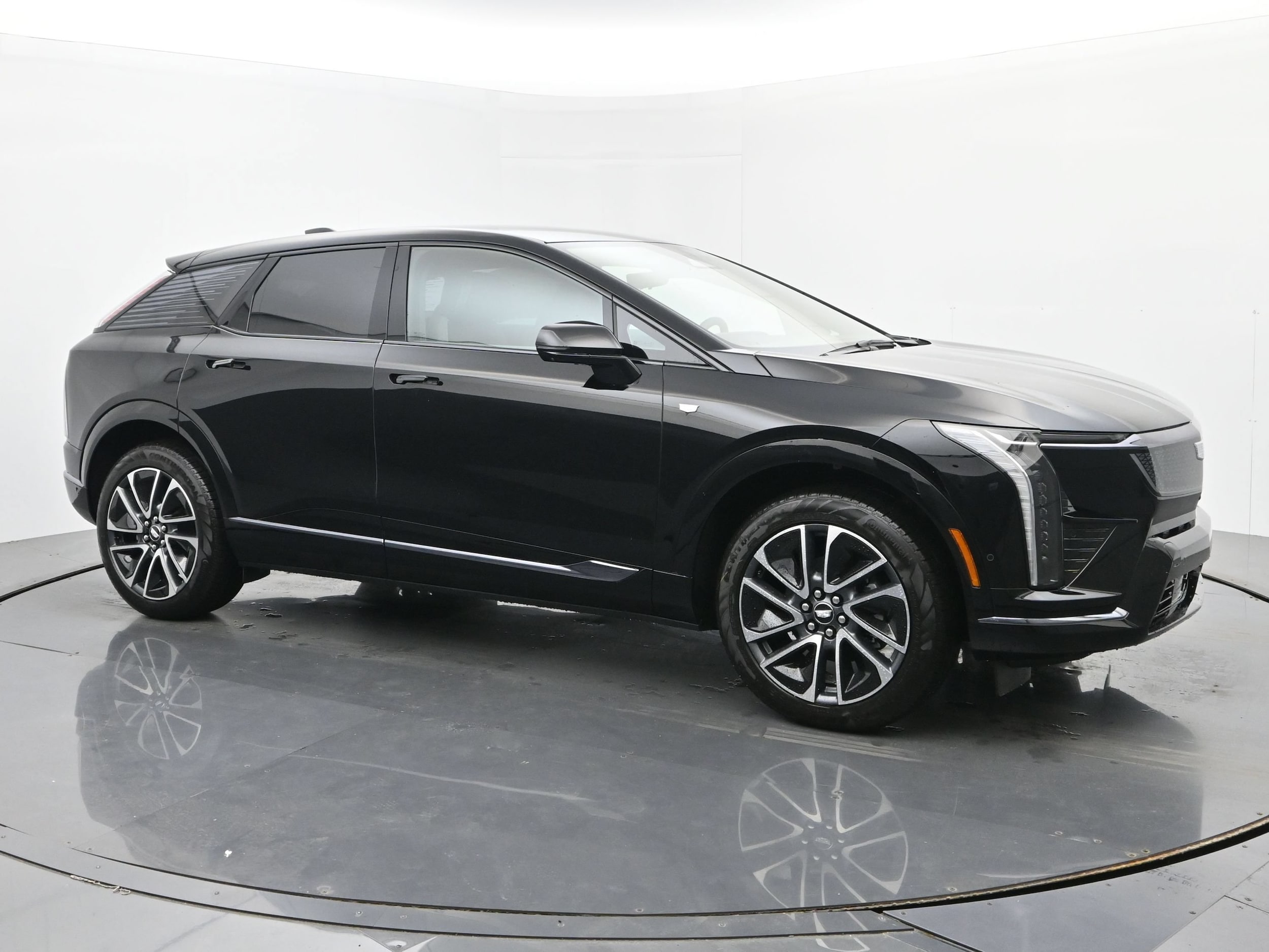 2026 Cadillac OPTIQ Sport - Photo 7