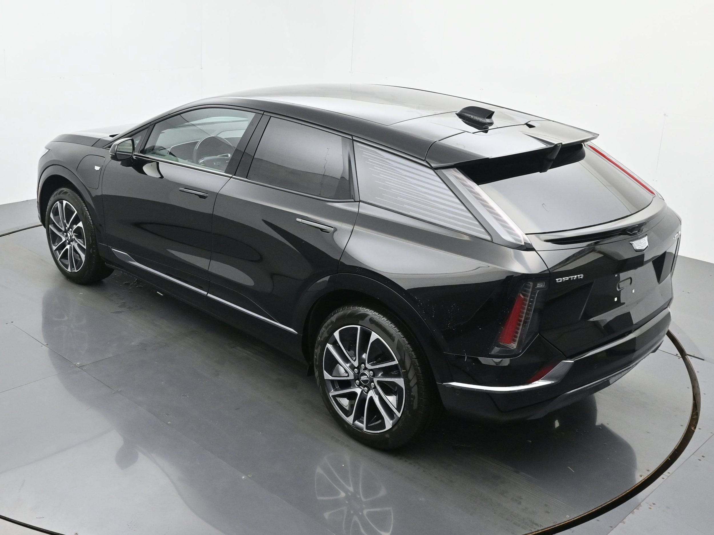 2026 Cadillac OPTIQ Sport - Photo 25