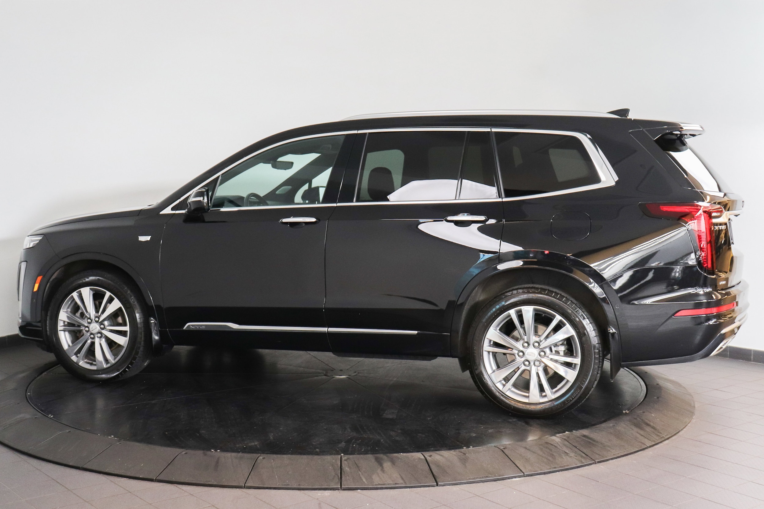 2024 Cadillac XT6 3