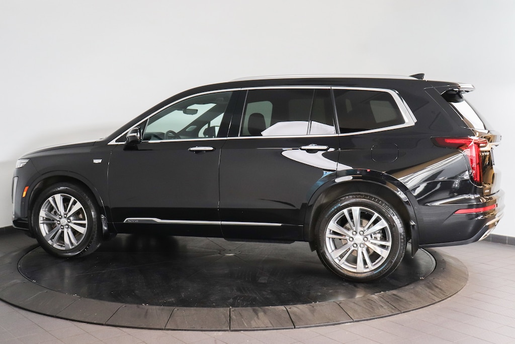 Used 2024 CADILLAC XT6 Premium Luxury SUV