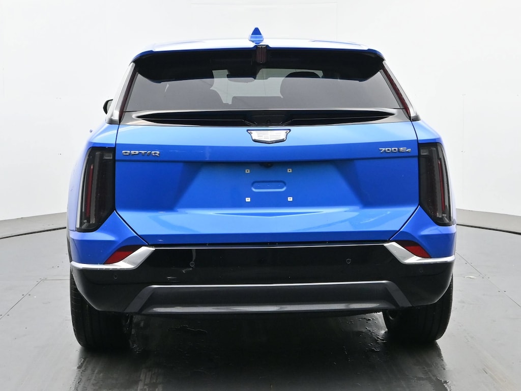 New 2026 CADILLAC OPTIQ Premium Luxury SUV