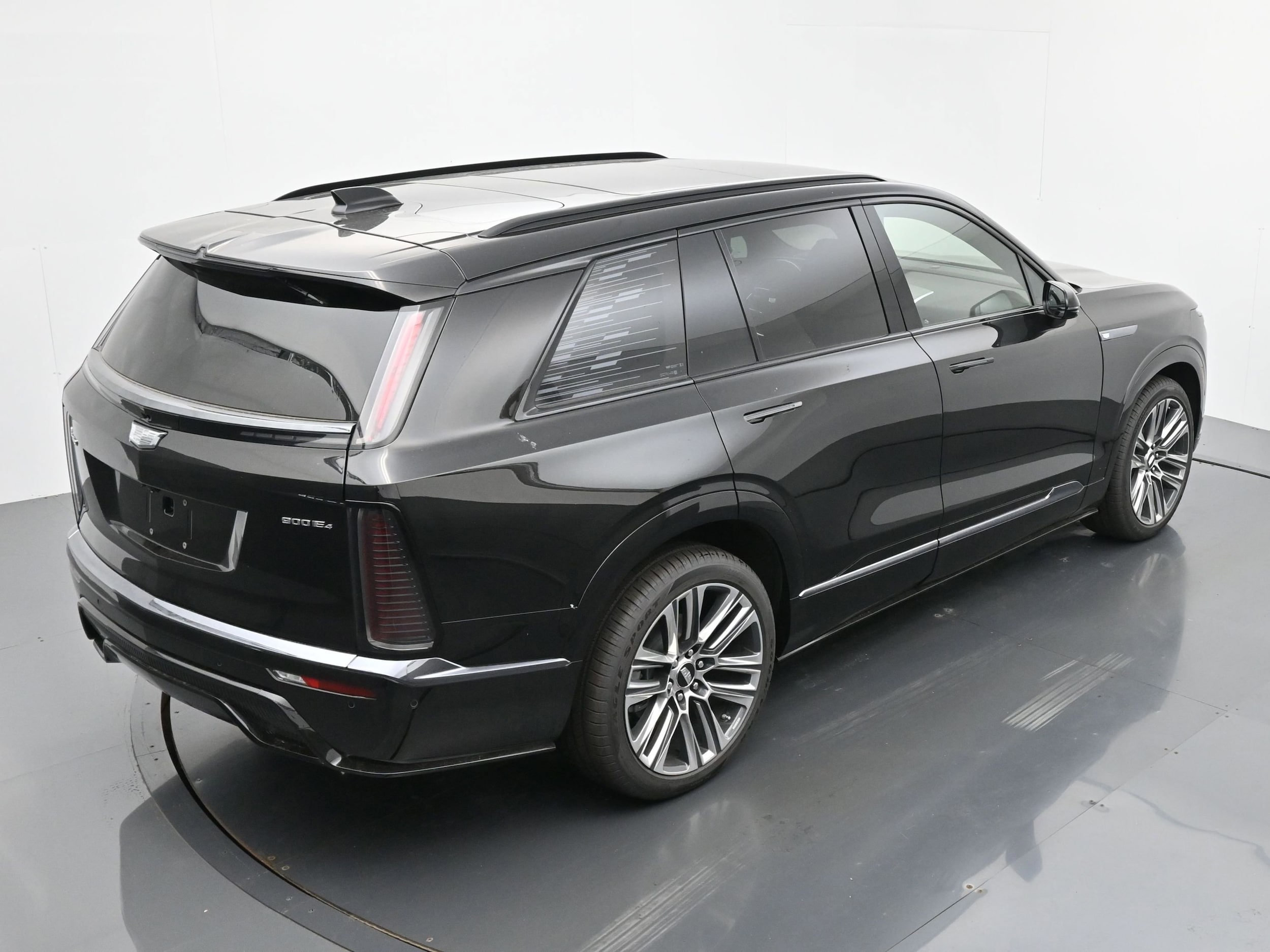 2026 Cadillac VISTIQ Platinum Sport - Photo 27