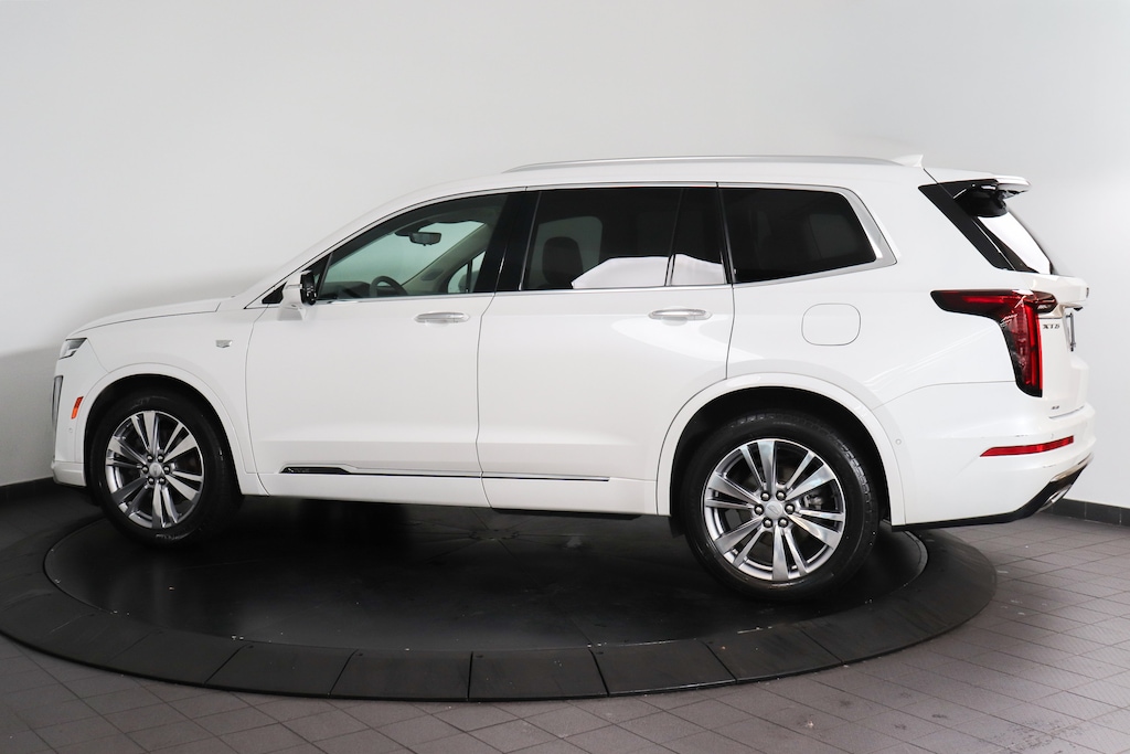 Used 2024 CADILLAC XT6 Premium Luxury SUV