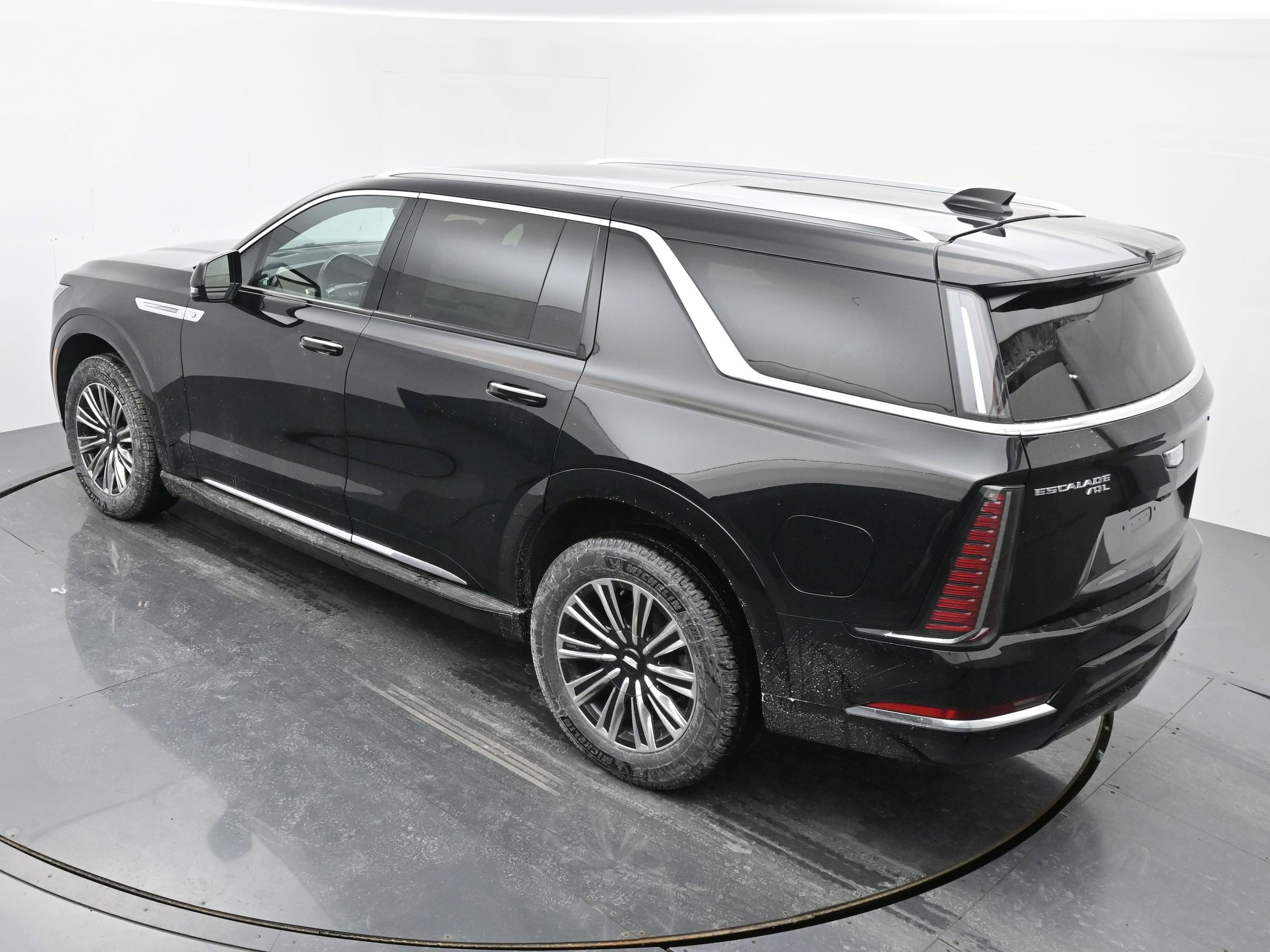 2026 Cadillac Escalade IQL Luxury - Photo 25