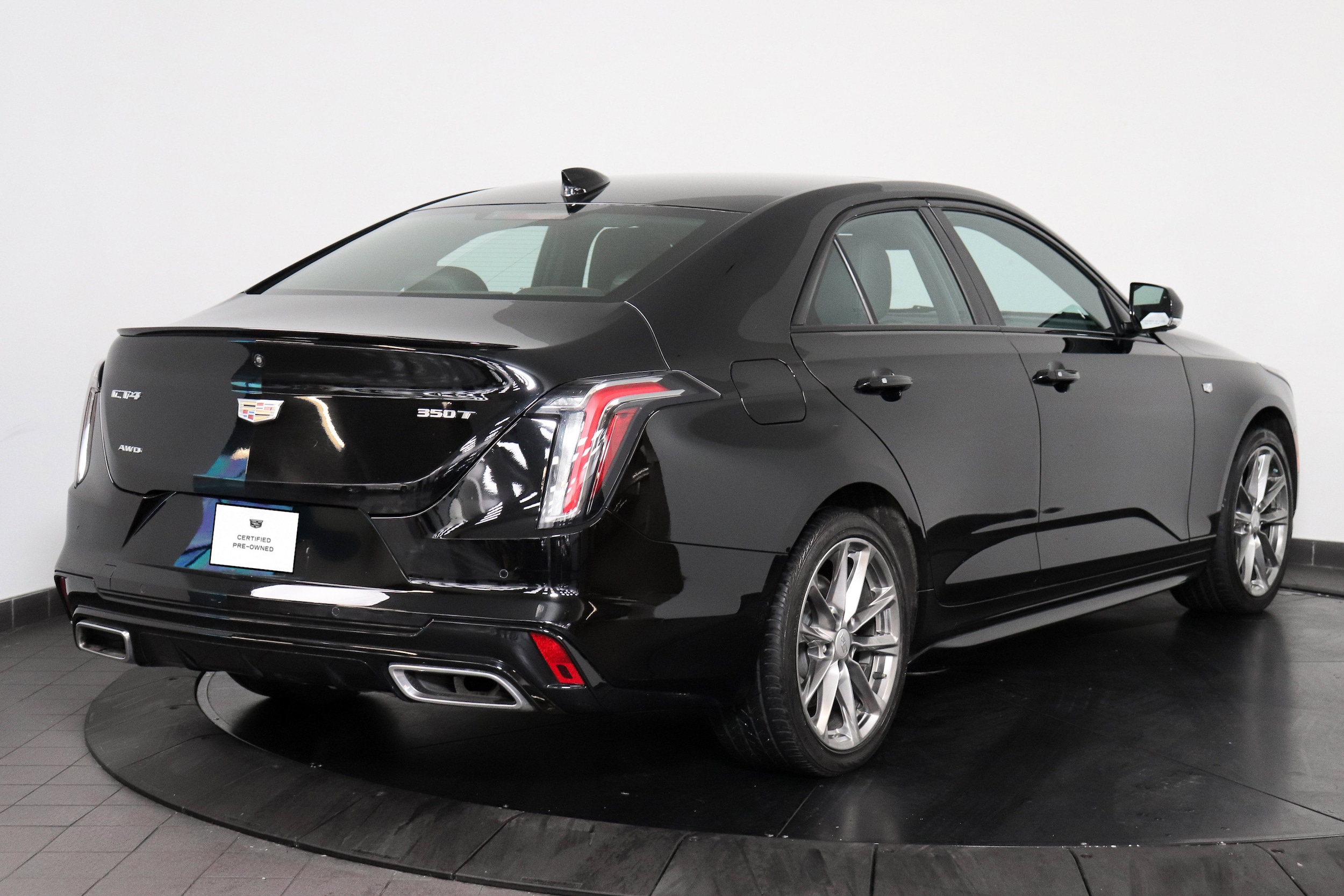 2023 Cadillac CT4 6