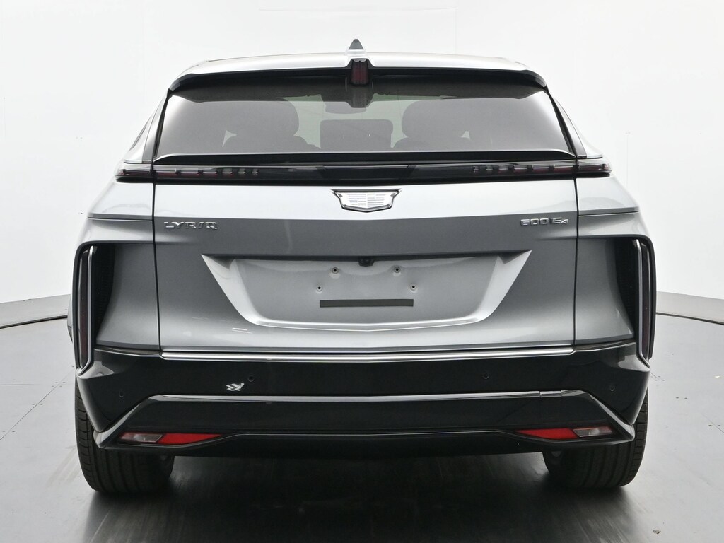 New 2026 CADILLAC LYRIQ Luxury SUV