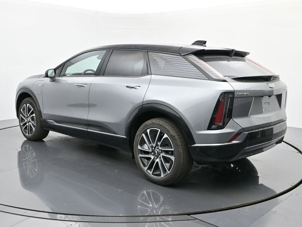 New 2026 CADILLAC OPTIQ Sport SUV