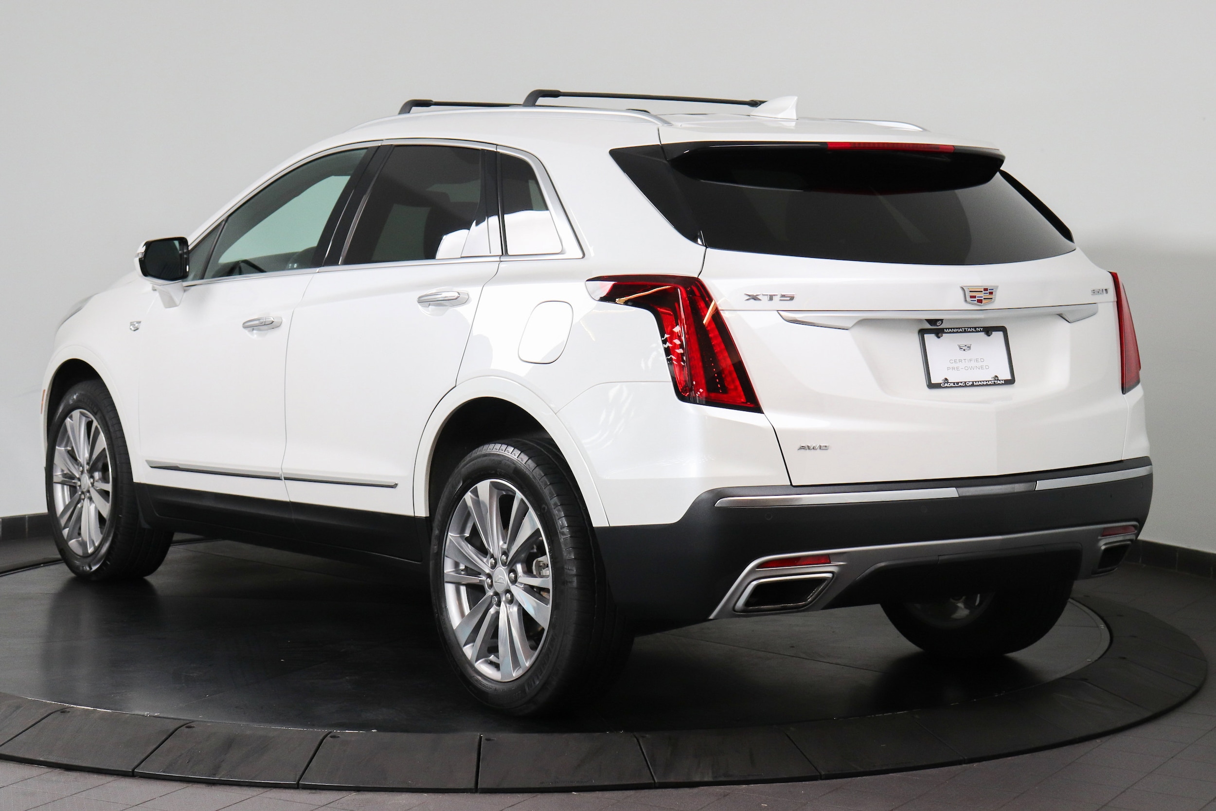 2023 Cadillac XT5 3