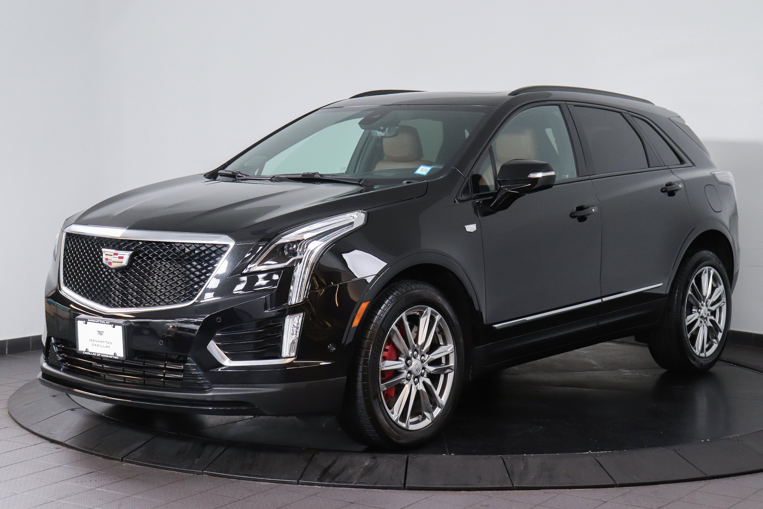 2023 Cadillac XT5 Sport