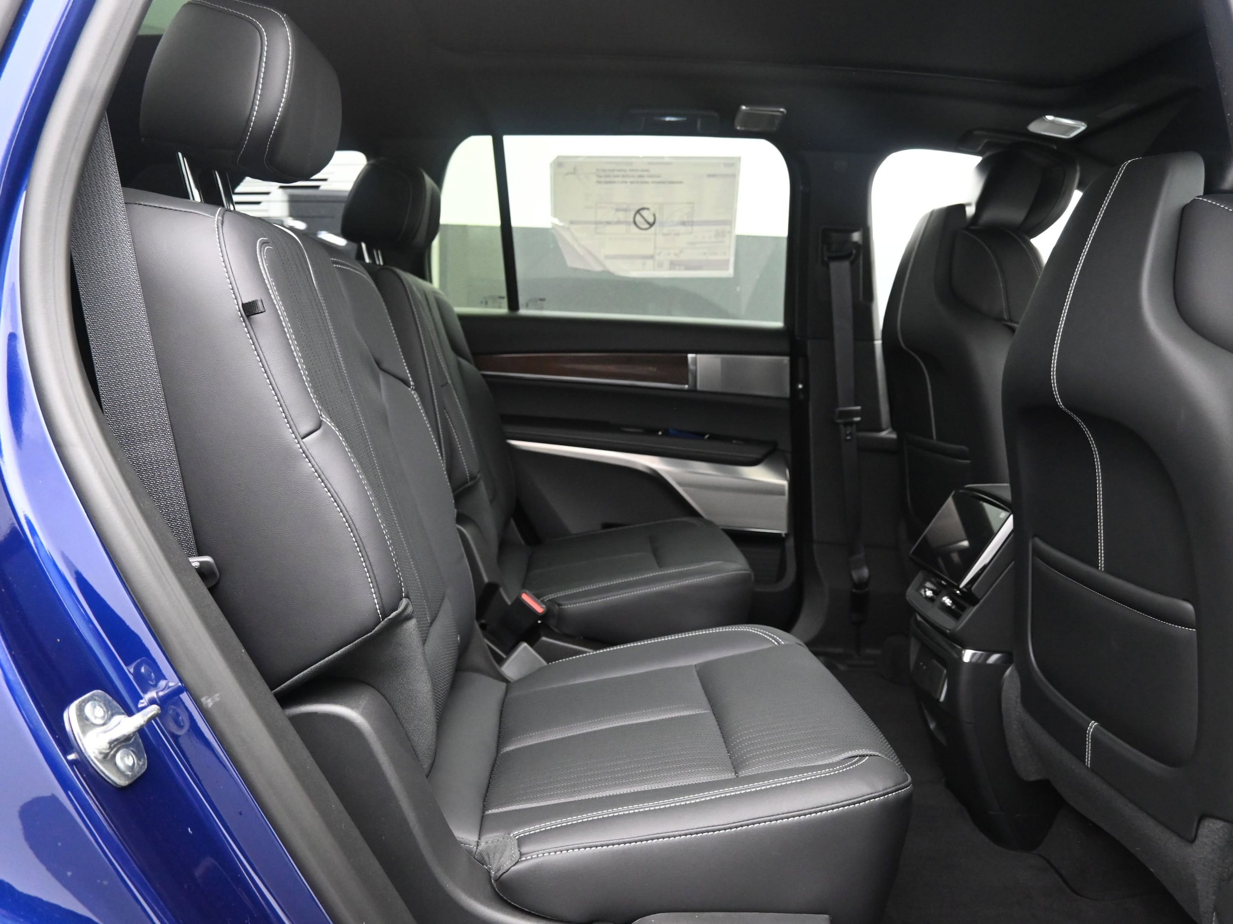 2026 Cadillac VISTIQ Sport - Photo 12