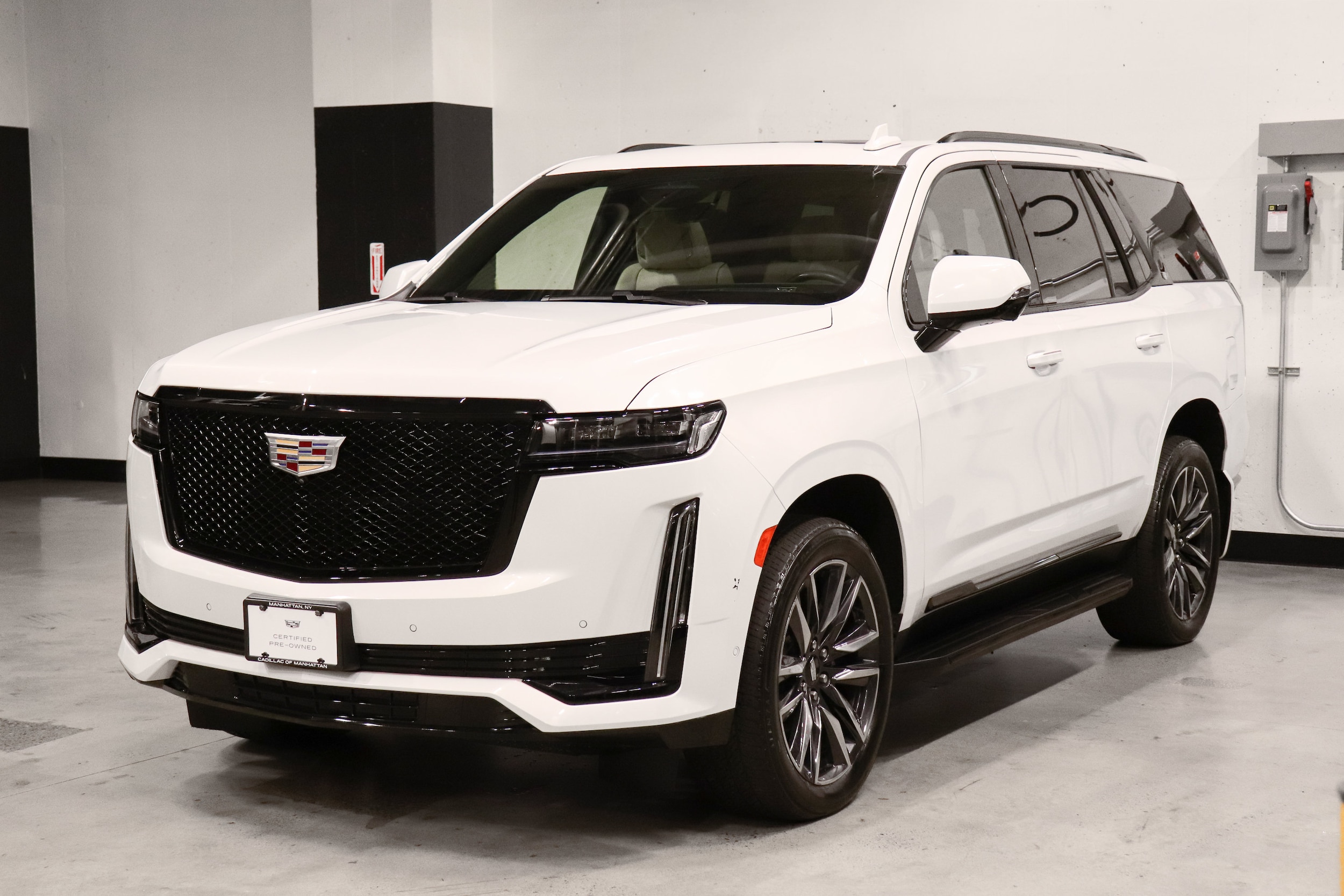 2021 CADILLAC Escalade SUV 